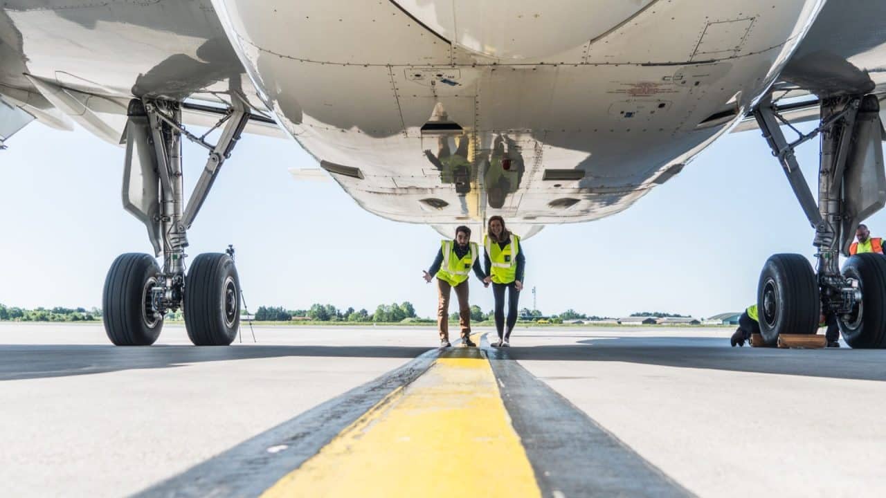 Métier pilote de ligne salaires et formations cadets